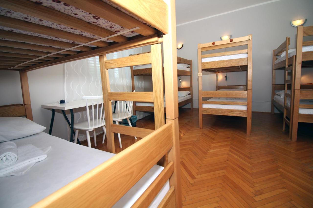 Hostel Marko Tisno Zewnętrze zdjęcie